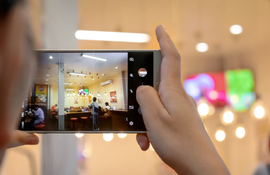 Camera tricks: rule of thirds on a phone