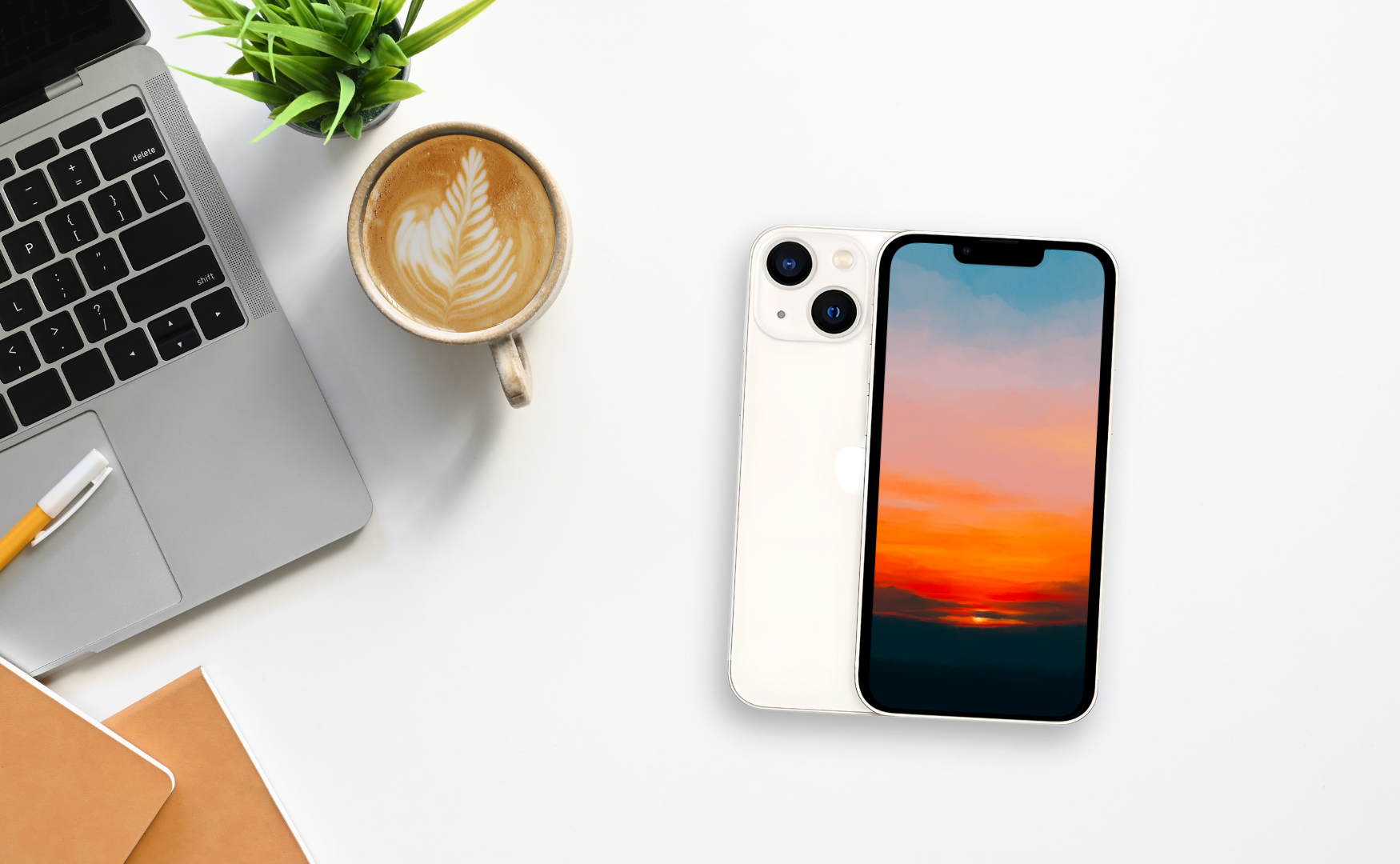 Iphone 13 colours: starlight white